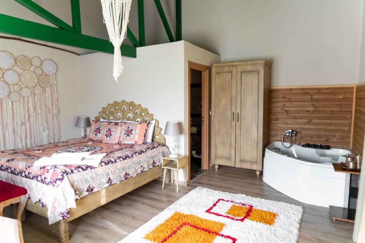 Отель My House Urla Измир Экстерьер фото